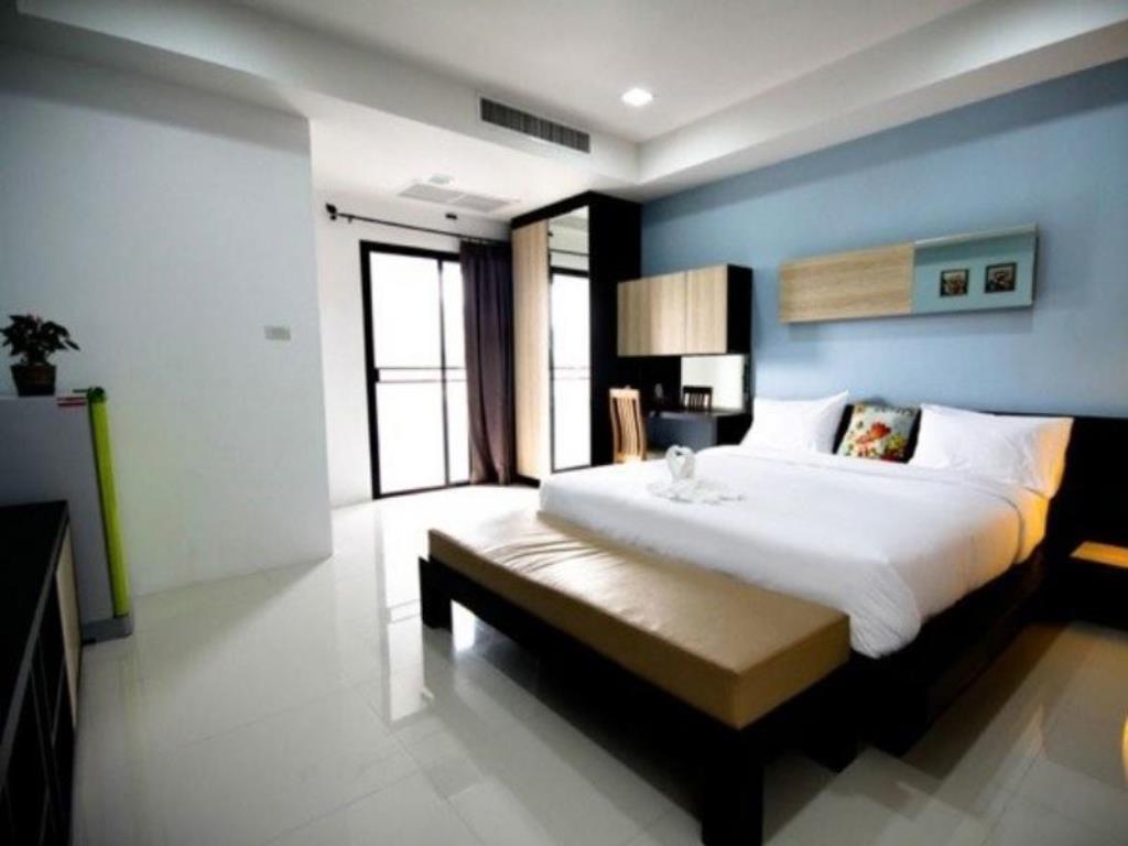 S5 Residence And Cafe Chalong Esterno foto